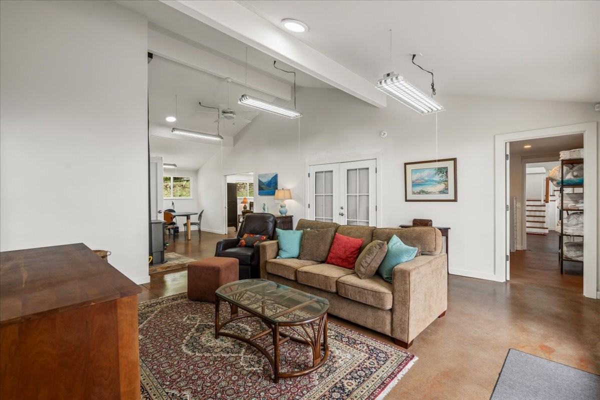 18505 Haleakala Hwy #1 - Photo 5 of 43