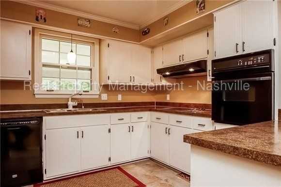 500 Wagon Ct - Photo 2 of 15