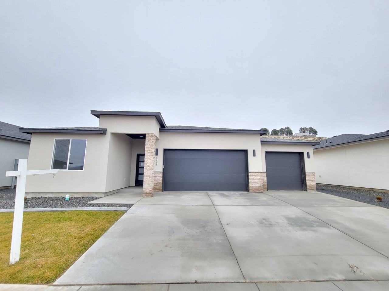 6662 W 24th Ave #1 - Photo 2 of 26