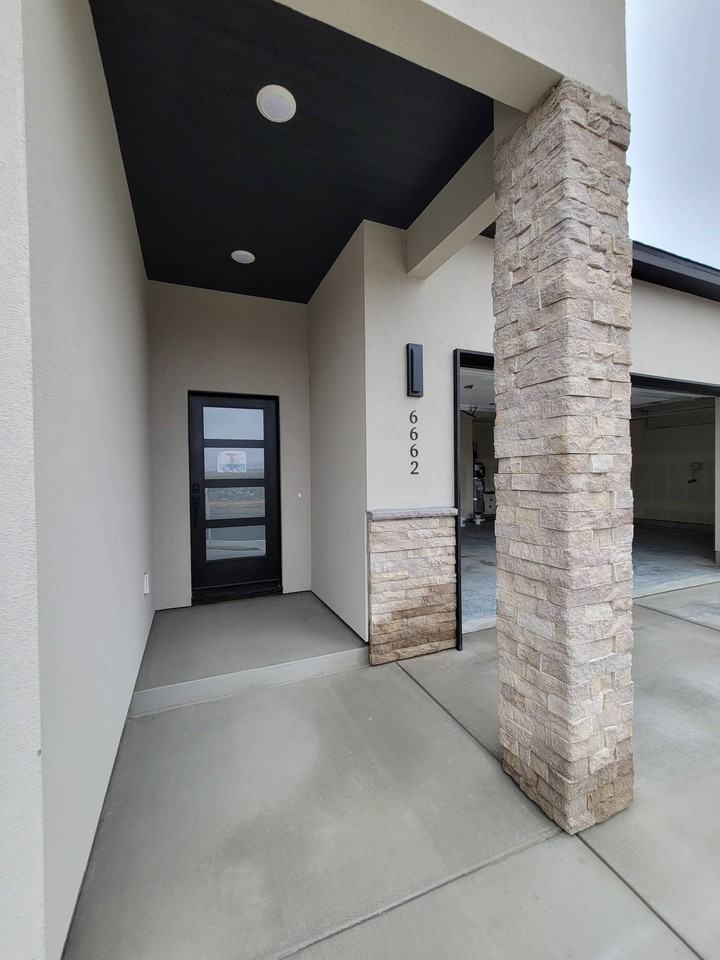 6662 W 24th Ave #1 - Photo 3 of 26