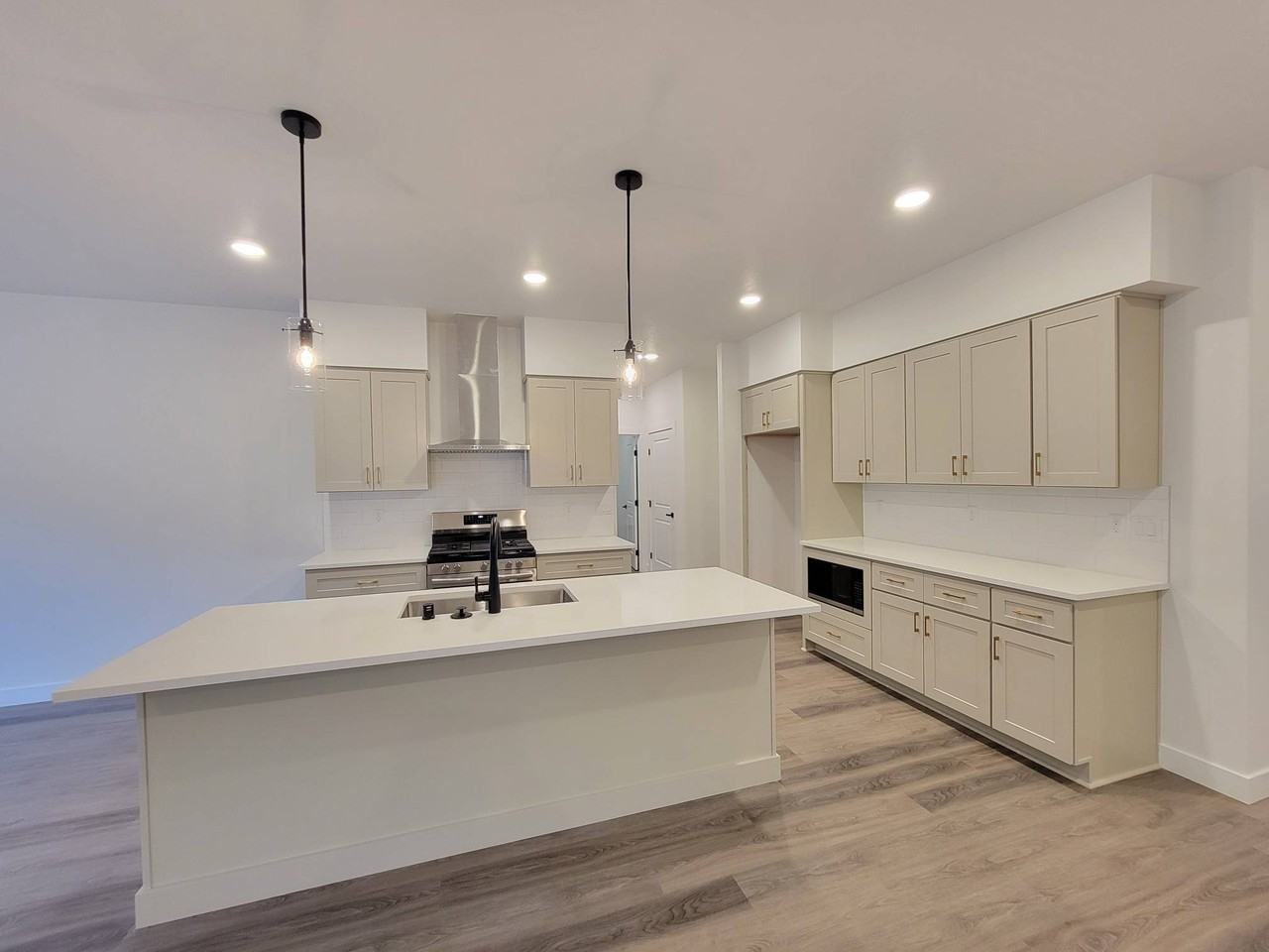 6662 W 24th Ave #1 - Photo 5 of 26