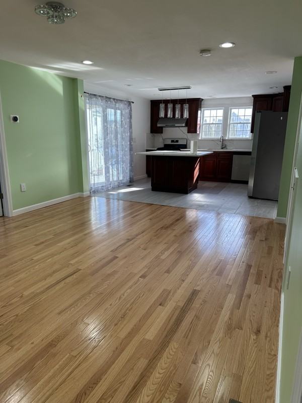 11 Sherbrooke Ave #1 - Photo 3 of 19