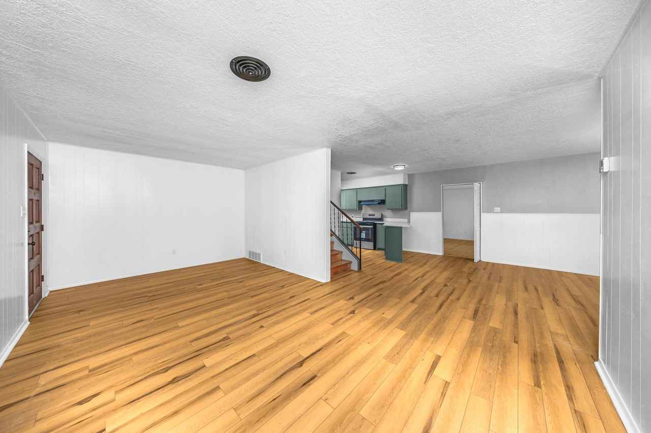 126 Ne Angus St #1 - Photo 5 of 24