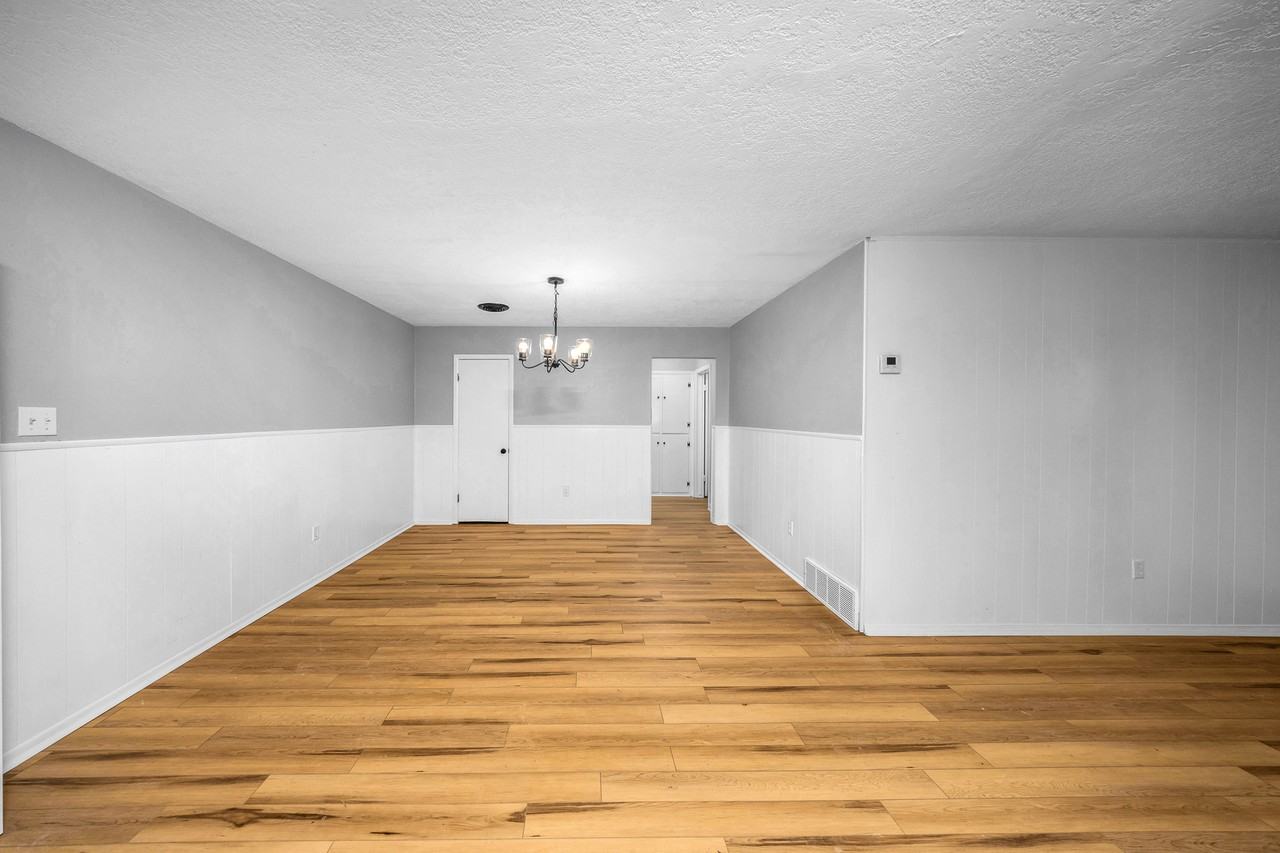 126 Ne Angus St #1 - Photo 6 of 24