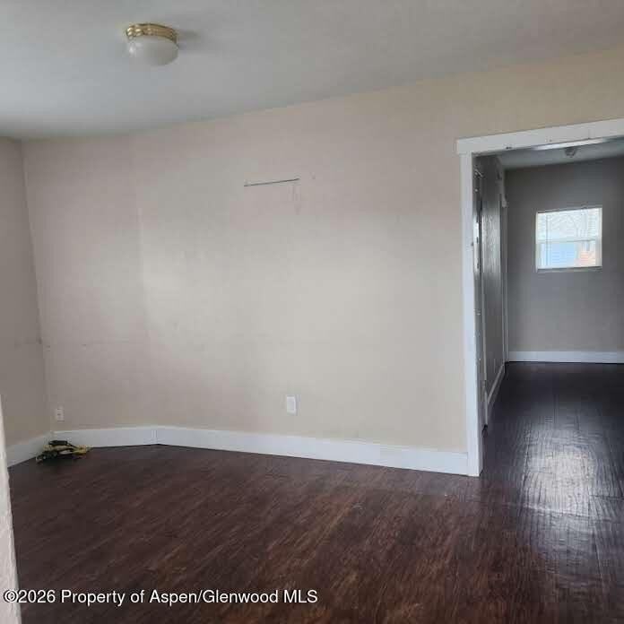 502 Taylor St - Photo 3 of 6