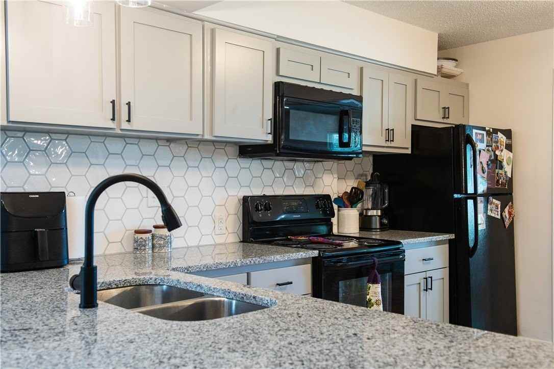 1861 W Deane St - Photo 2 of 29