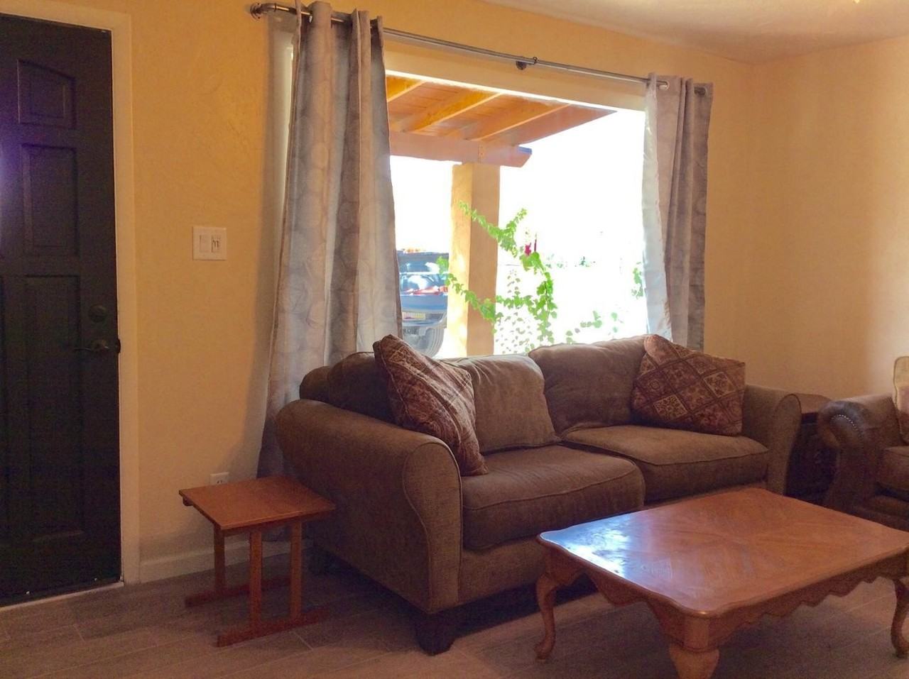 2011 N Van Ness Ave - Photo 3 of 29