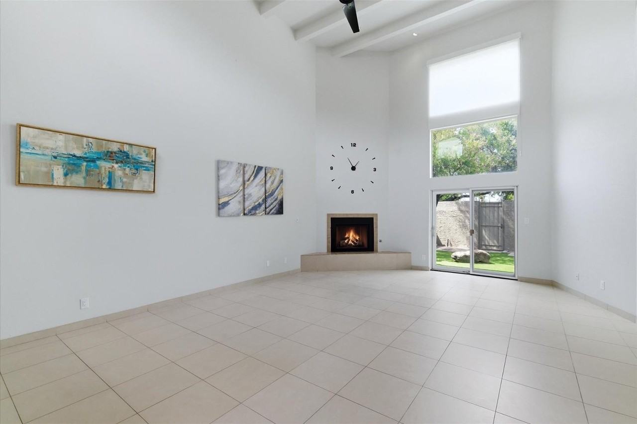 7209 E Mcdonald Dr #11 - Photo 4 of 31