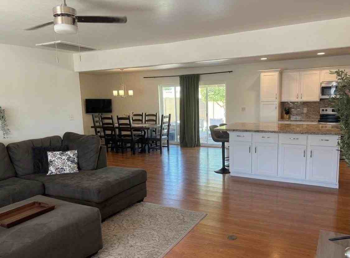 2218 N 81st St - Photo 2 of 8