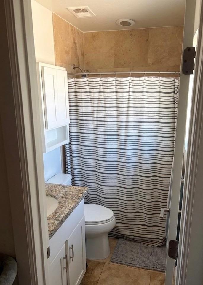 2218 N 81st St - Photo 5 of 8
