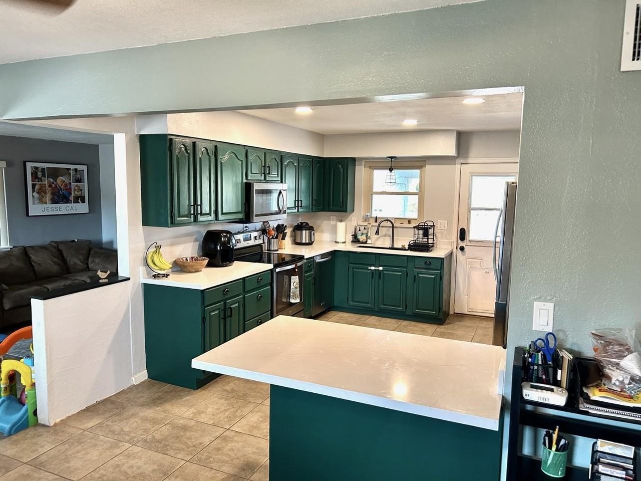 2012 E Tonopah Dr - Photo 4 of 20