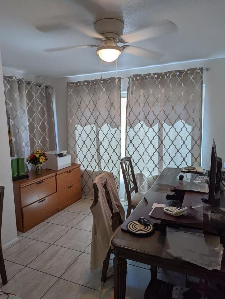 306 E Ludlow Dr #B - Photo 3 of 26