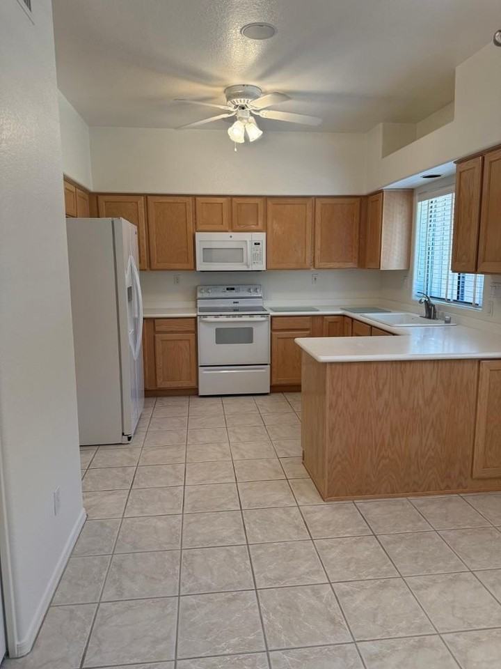 45 E 9th Pl #71 - Photo 2 of 15