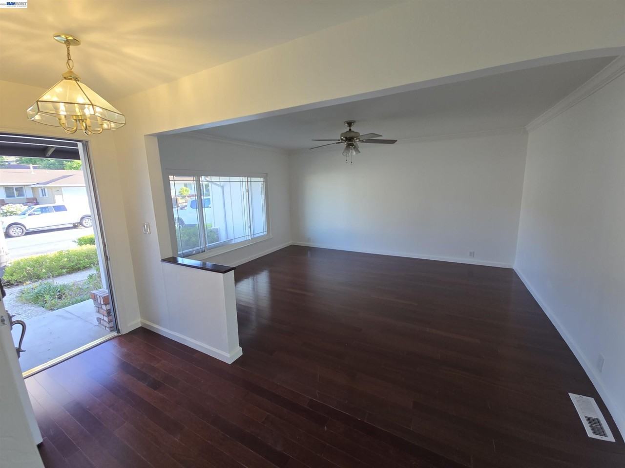 34 Kingswood Dr - Photo 6 of 33