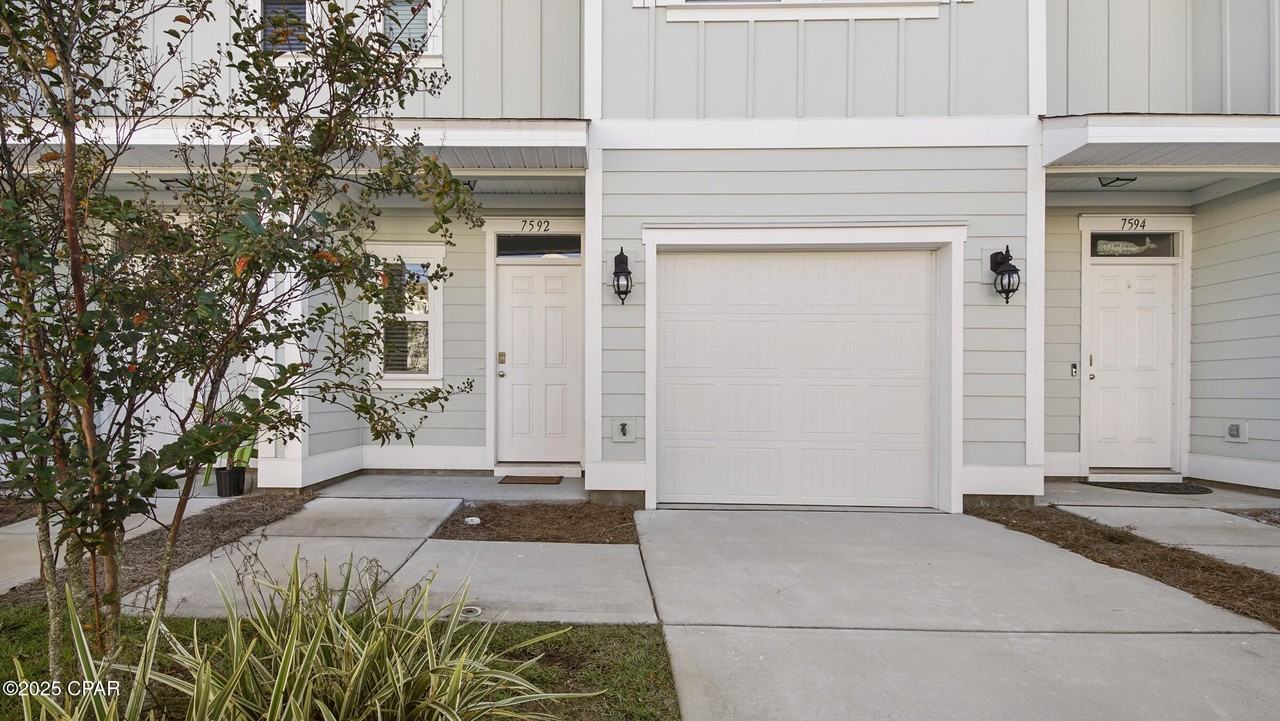 7592 Shadow Lake Dr - Photo 3 of 39