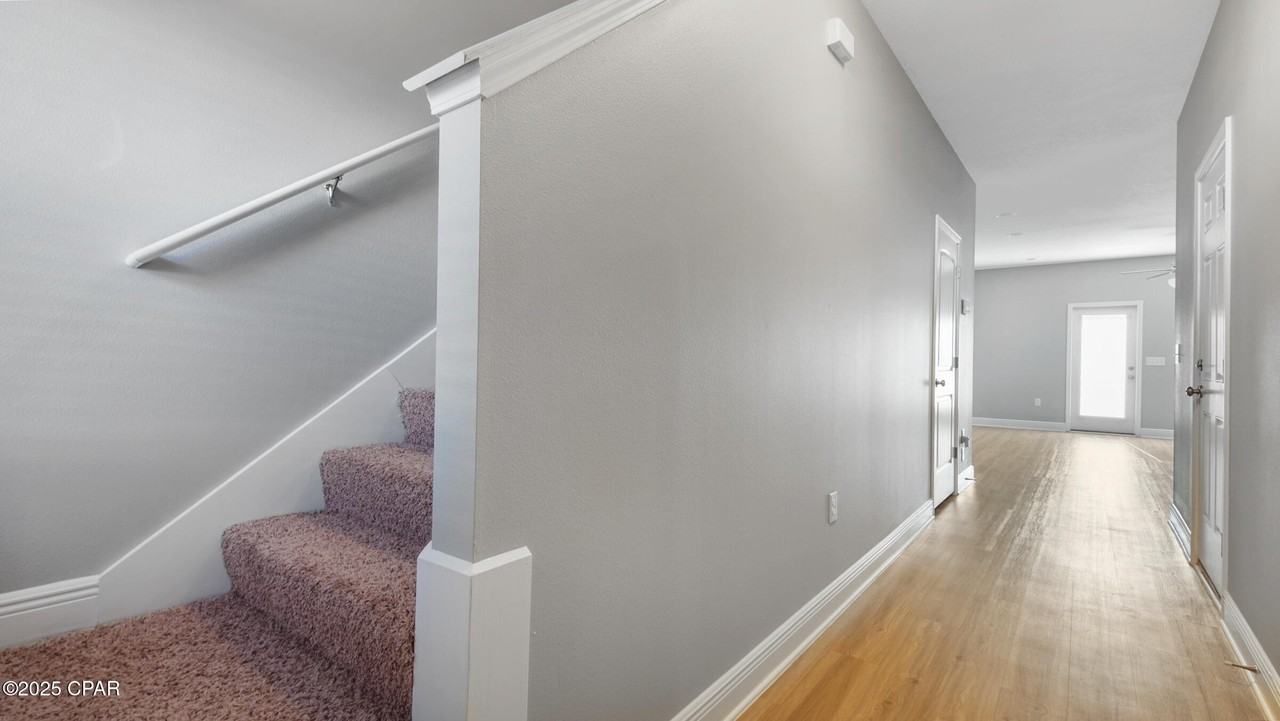 7592 Shadow Lake Dr - Photo 5 of 39