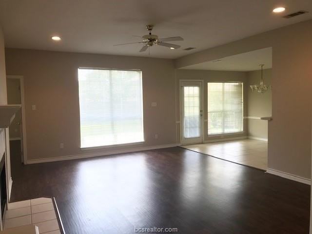 214 Bernburg Ct - Photo 3 of 26