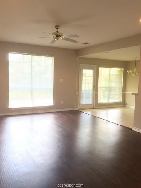 214 Bernburg Ct - Photo 4 of 26