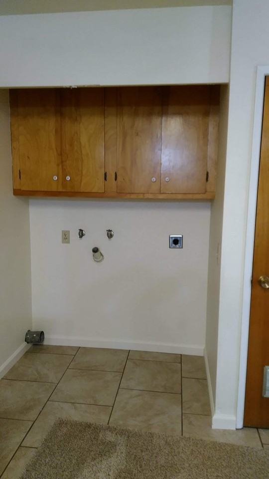 189 N Marguerite Ave #1 - Photo 5 of 9