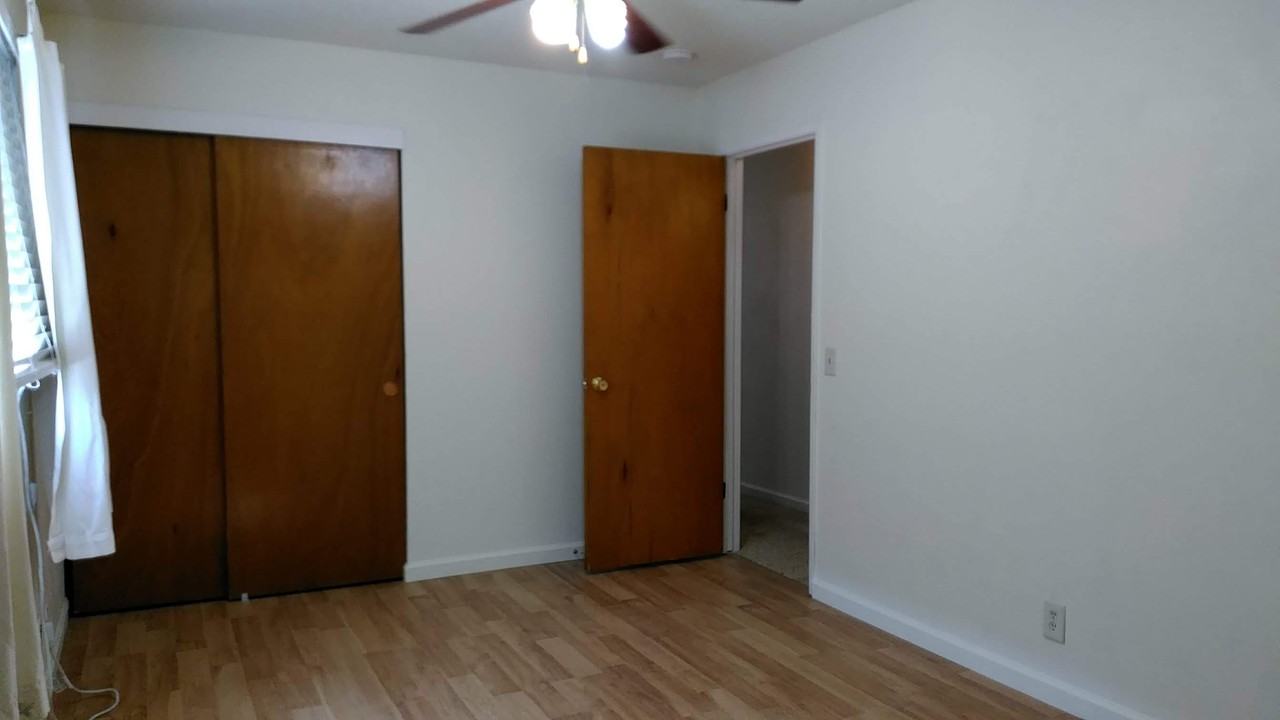 189 N Marguerite Ave #1 - Photo 7 of 9