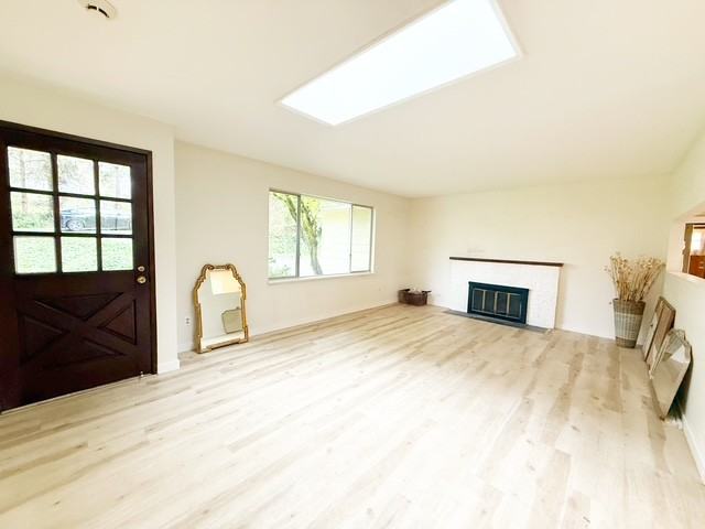 14011 Blackberry Ln Ne #1 - Photo 3 of 27