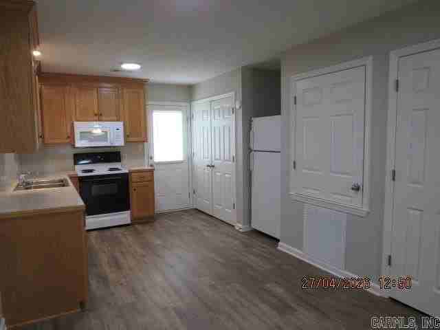 11B Alexis Ln - Photo 5 of 10