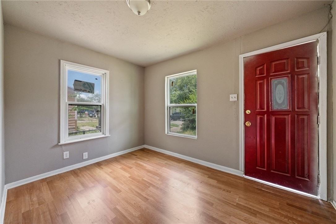 4525 Ramona Dr - Photo 2 of 16