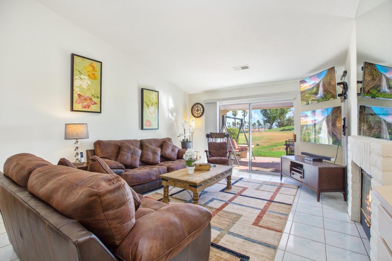 709 Vista Lago Cir N - Photo 5 of 46