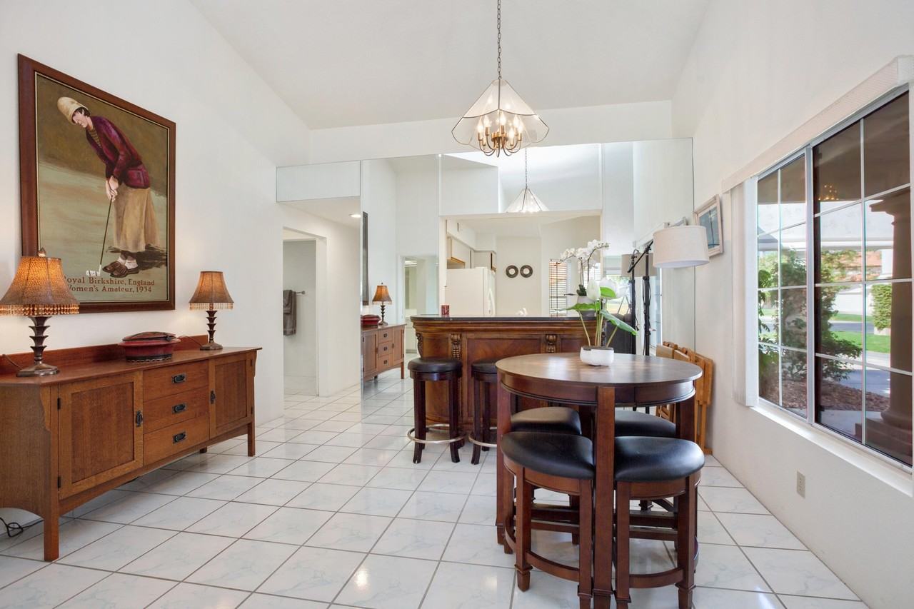 709 Vista Lago Cir N - Photo 7 of 46