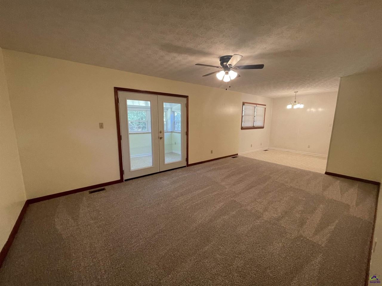 125 Briarcliff Rd - Photo 2 of 17