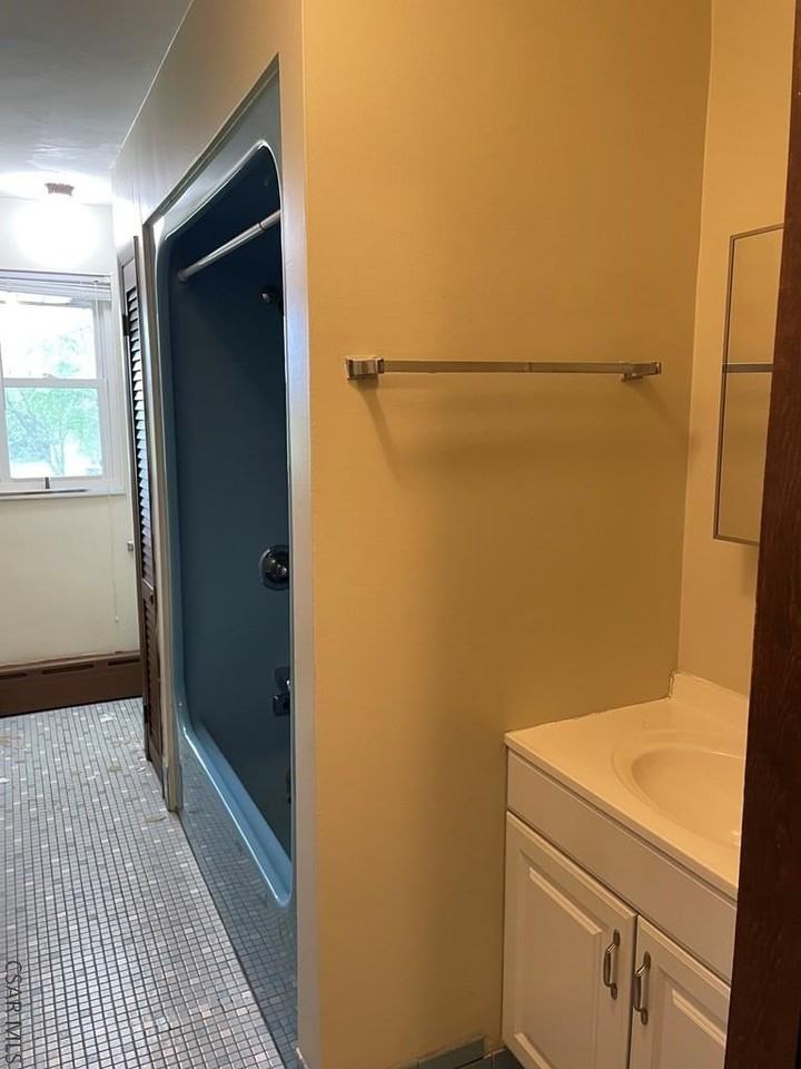 2855 R Apt D Bedford Street - Photo 5 of 16