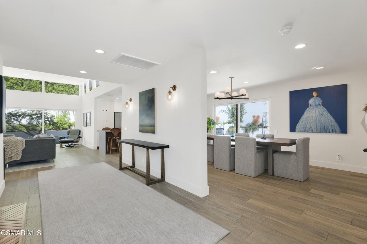 4500 Stark Ave - Photo 6 of 39