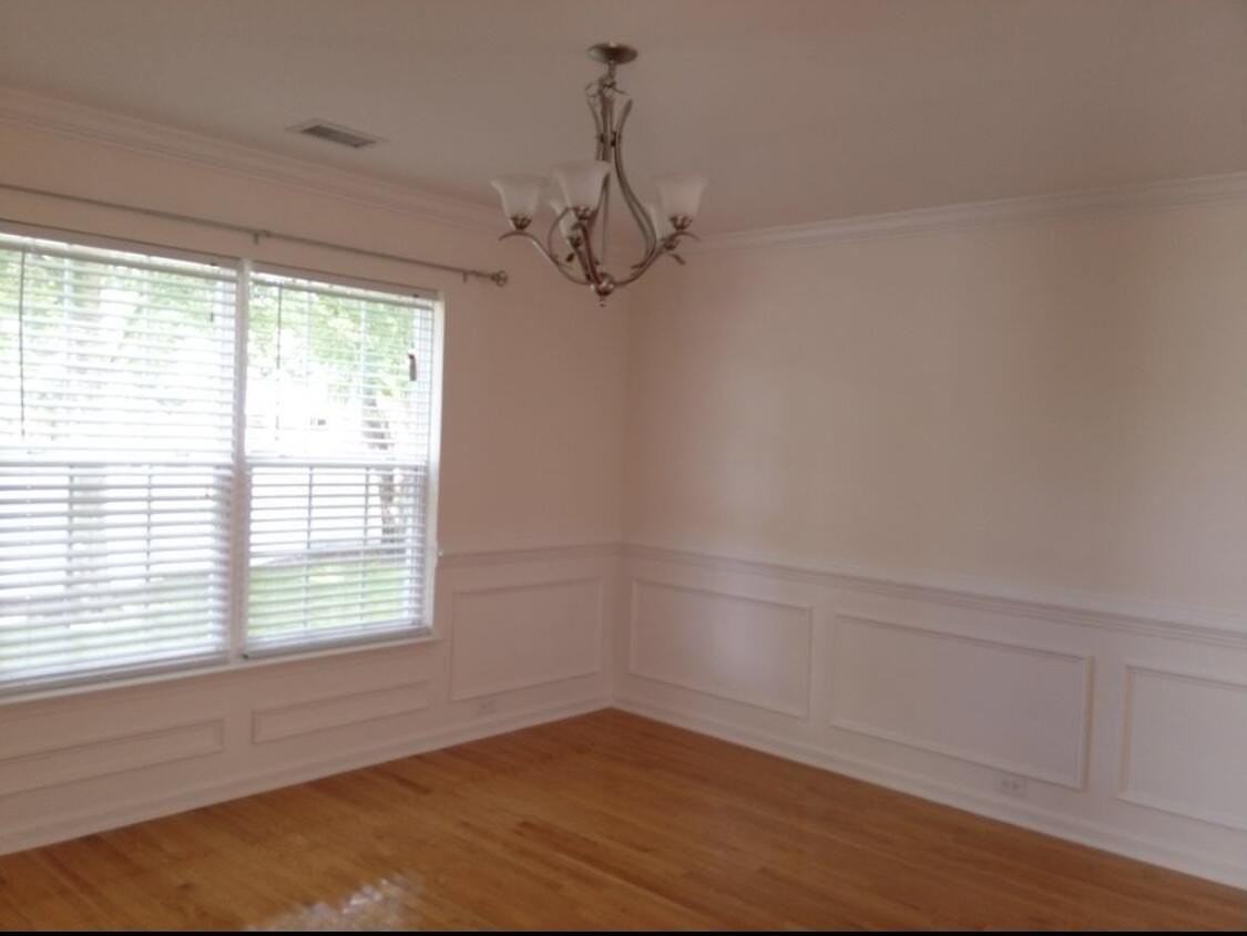 1009 Clearspring Dr - Photo 6 of 21