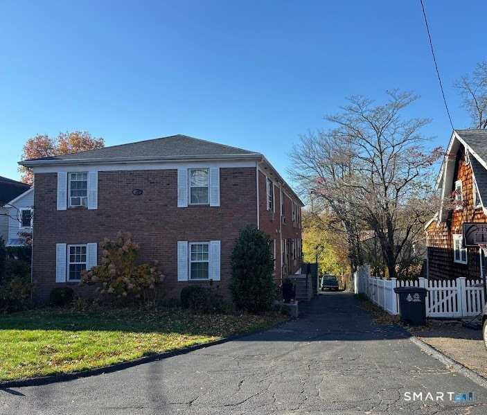 168 Highview Ave #B