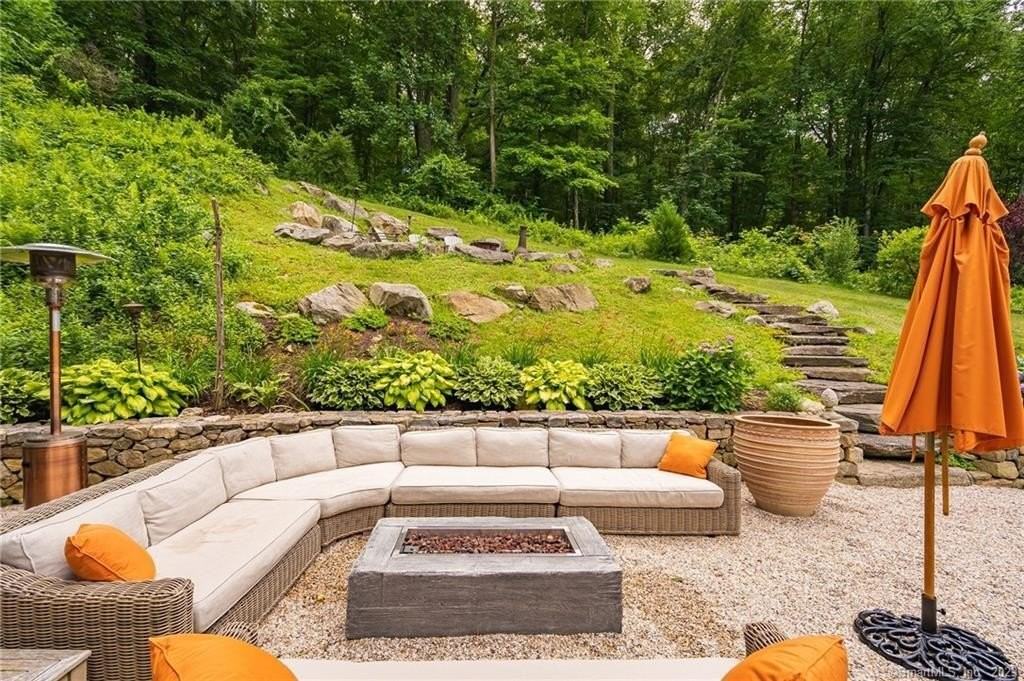 260 White Deer Rocks Rd - Photo 7 of 40