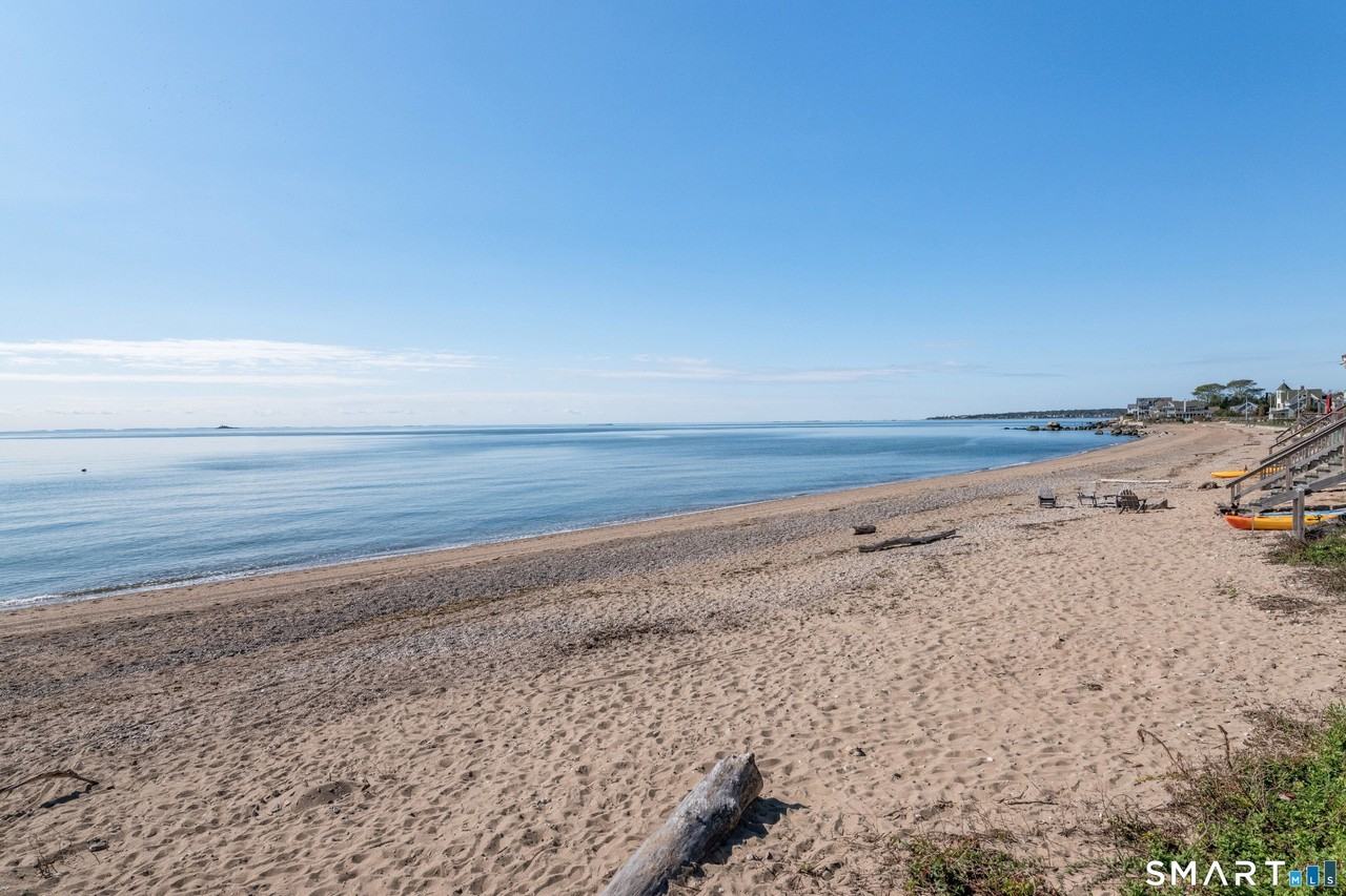 33 Hartford Ave - Photo 5 of 23