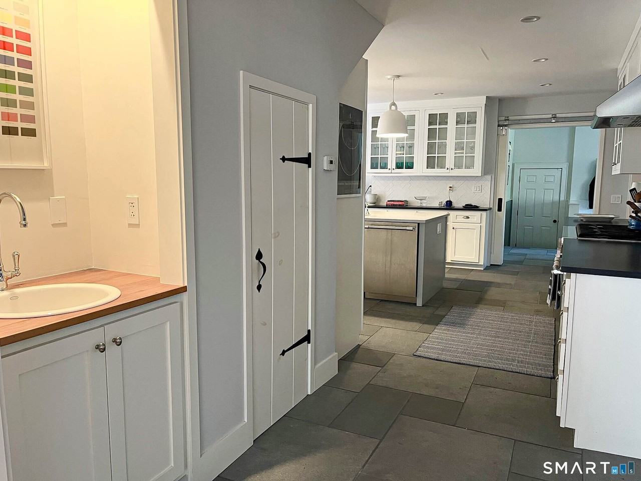 85 Gellert Ln - Photo 6 of 22