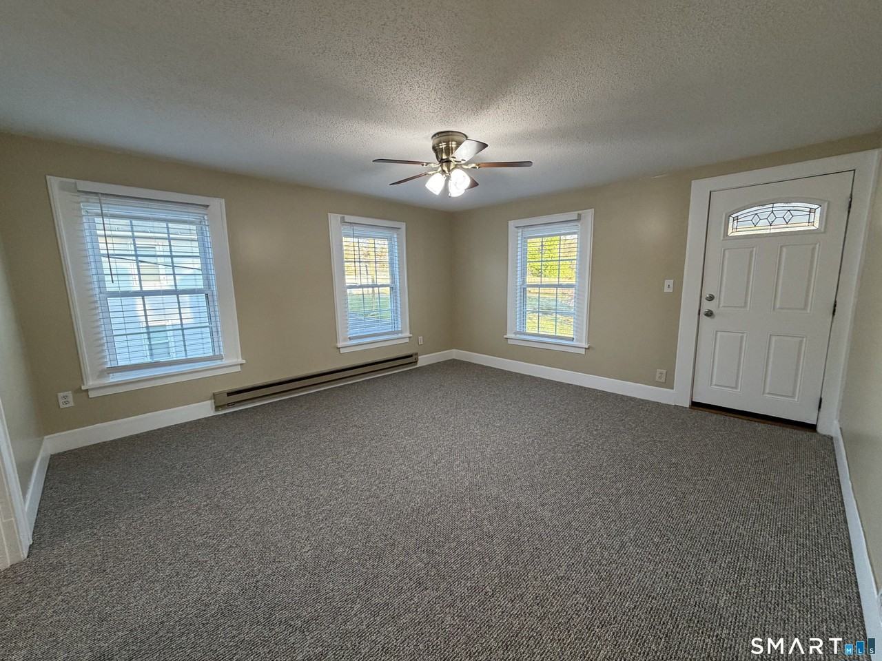 38 Twining St - Photo 4 of 18