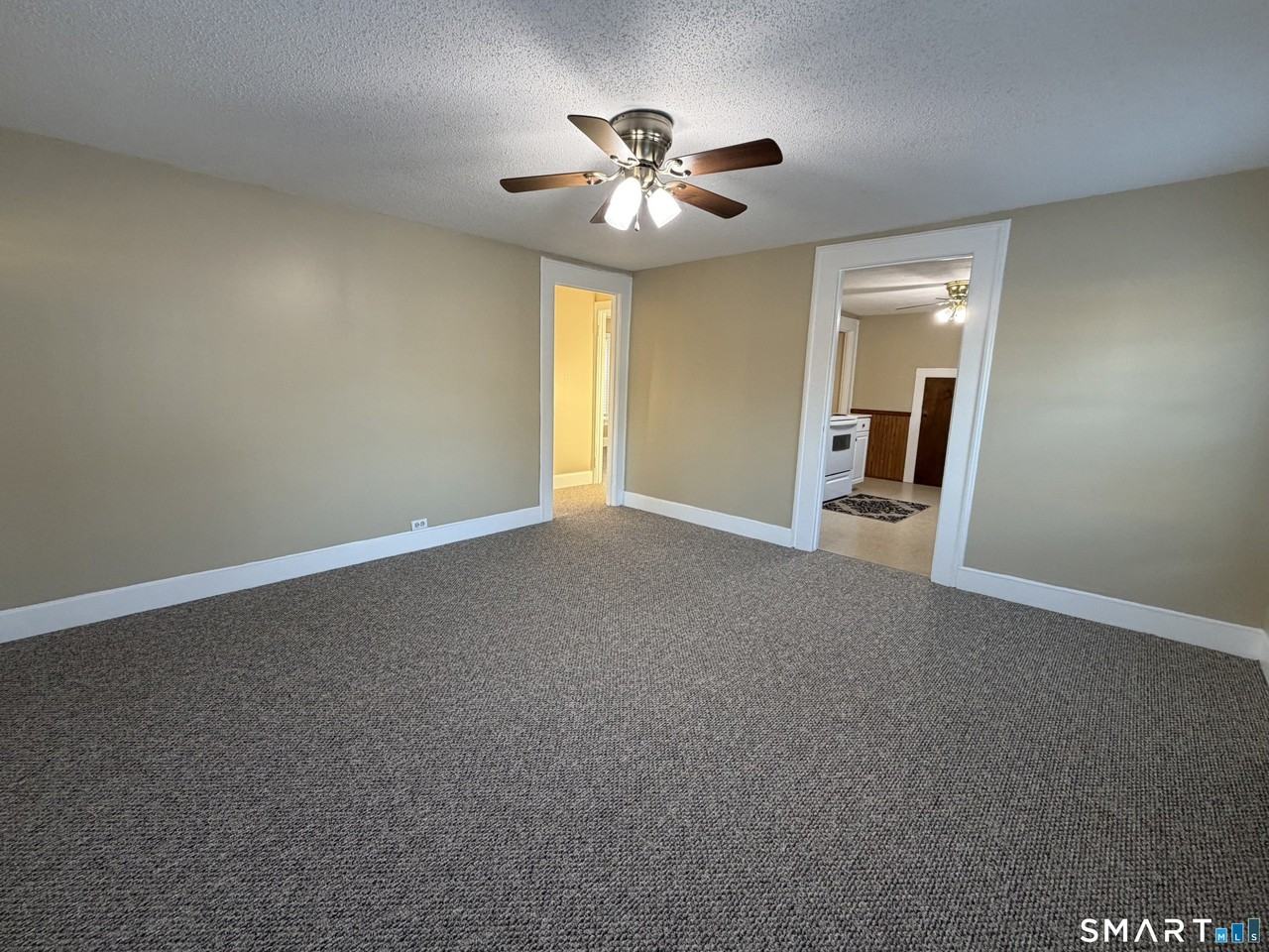 38 Twining St - Photo 6 of 18