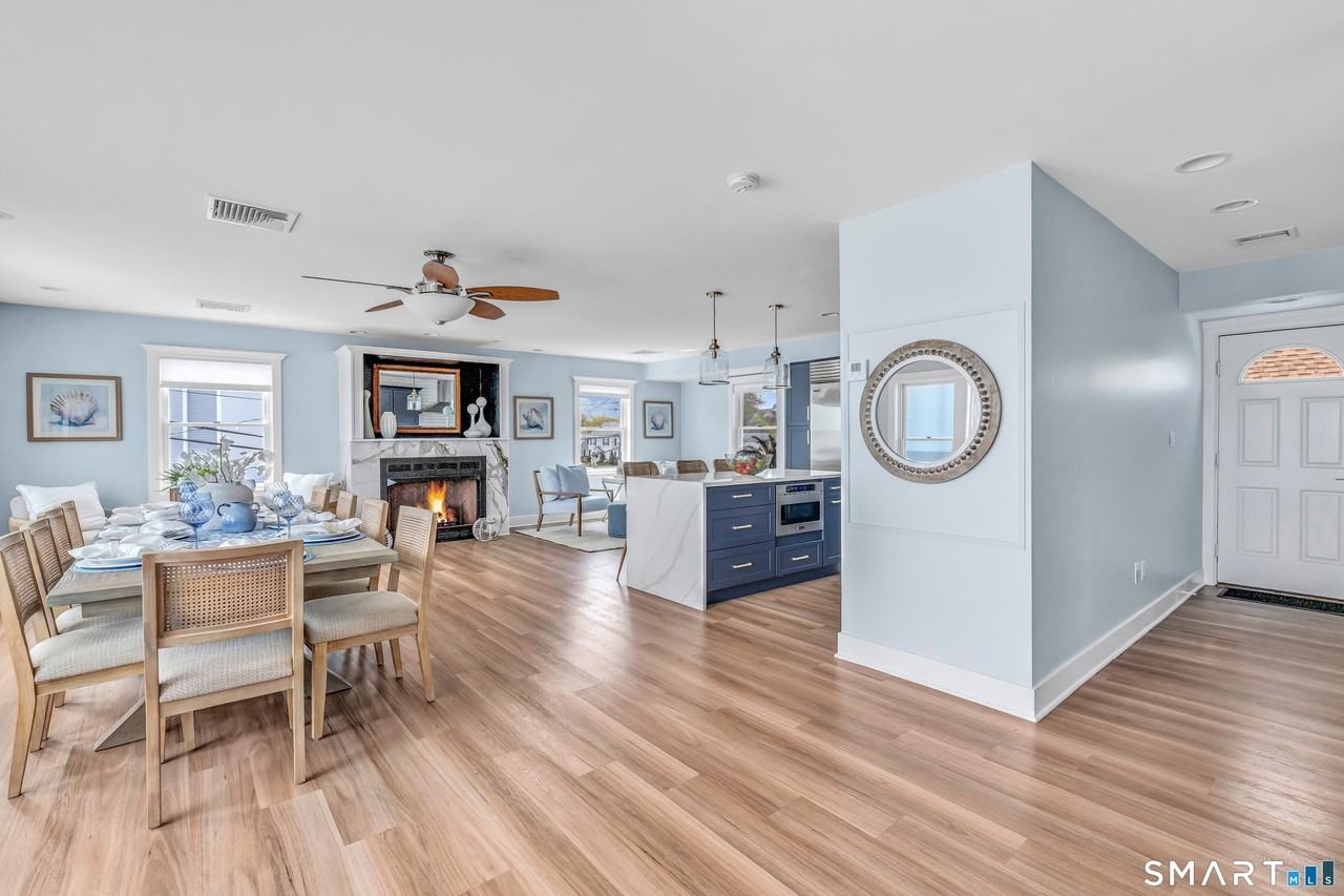 9 Stowe Ave - Photo 4 of 30