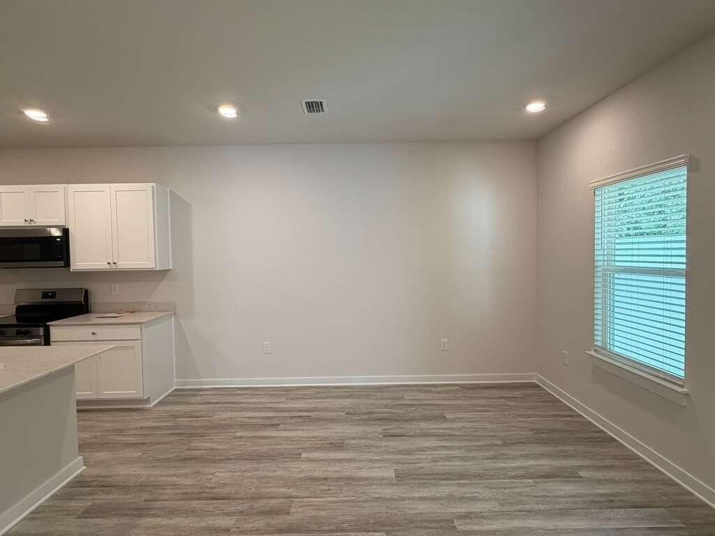 47 S Main Deck Dr - Photo 6 of 19