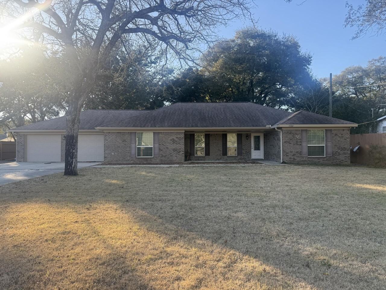 1482 Cat Mar Rd - Photo 2 of 22