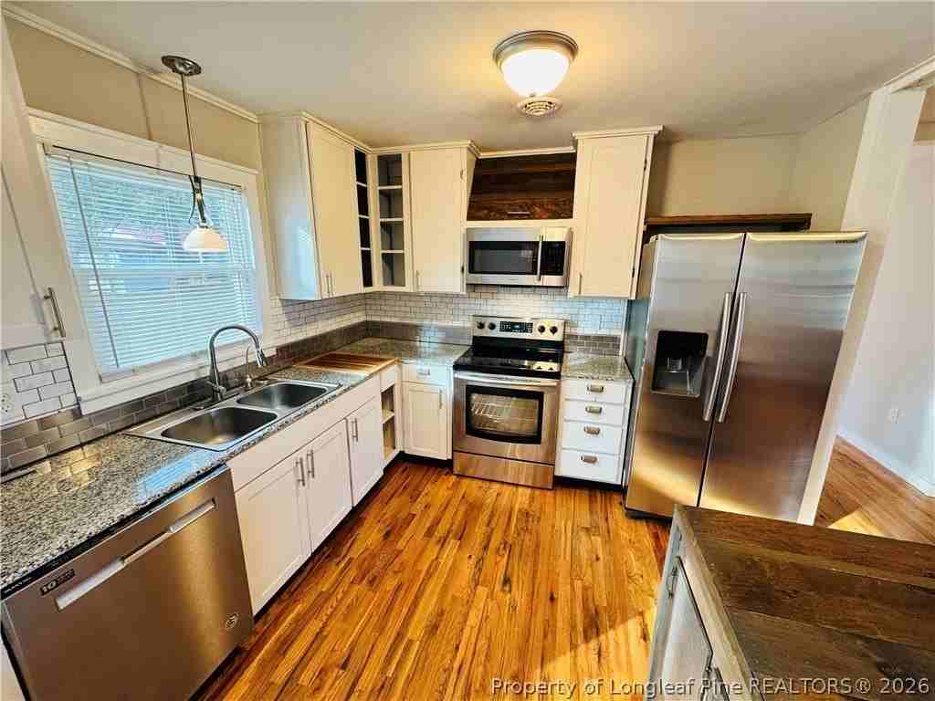 1625 Van Buren Ave - Photo 6 of 19