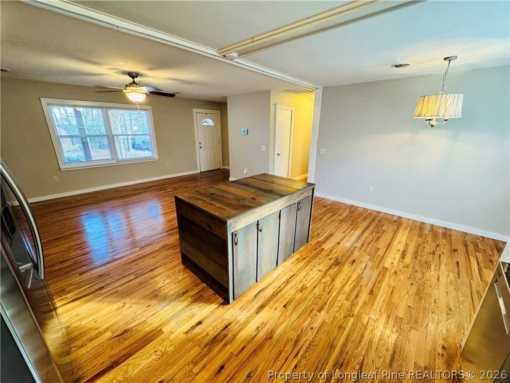 1625 Van Buren Ave - Photo 7 of 19