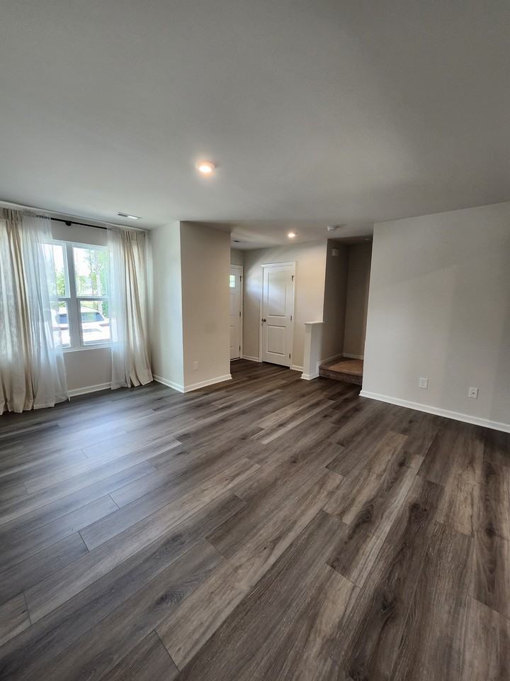 116 Forthside Way #116 - Photo 3 of 18
