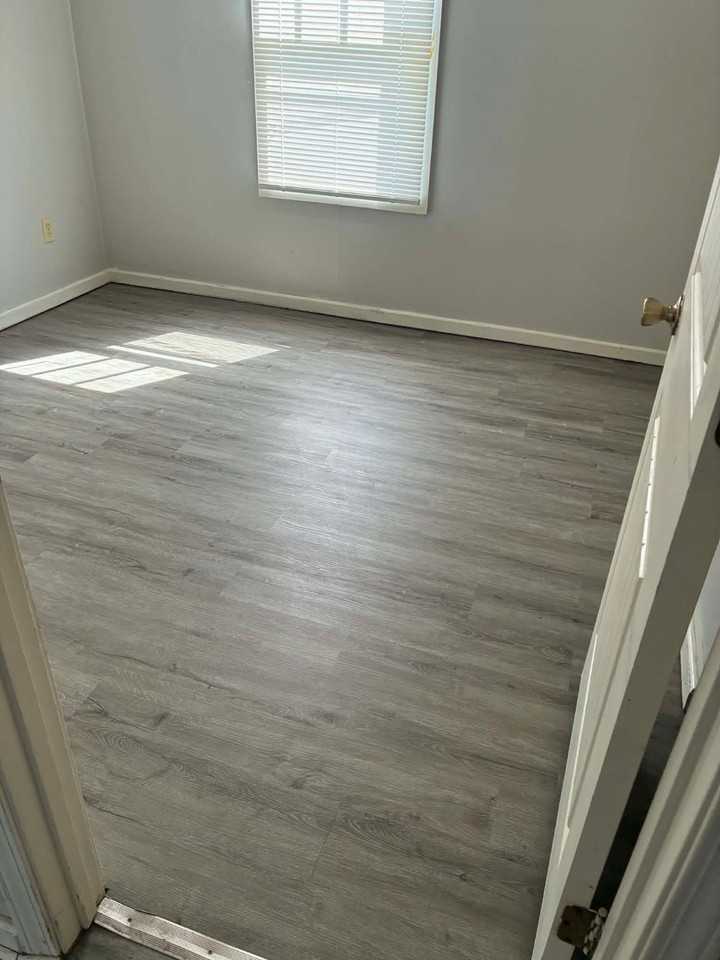608 Macfarlane St #1 - Photo 7 of 8