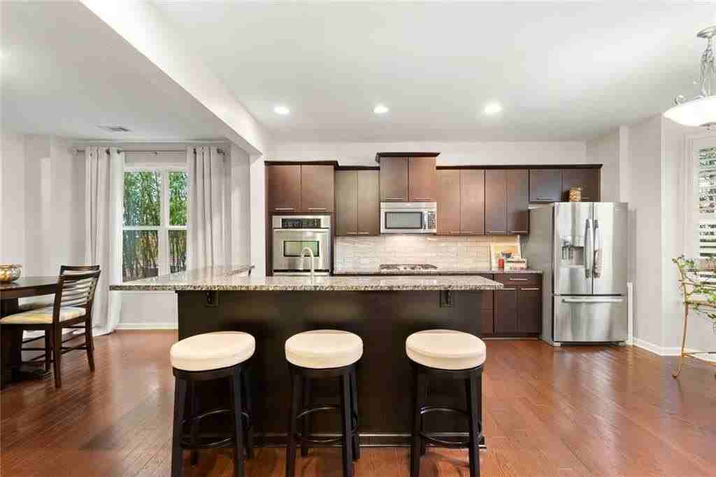 4324 Laurel Creek Ct Se - Photo 4 of 30