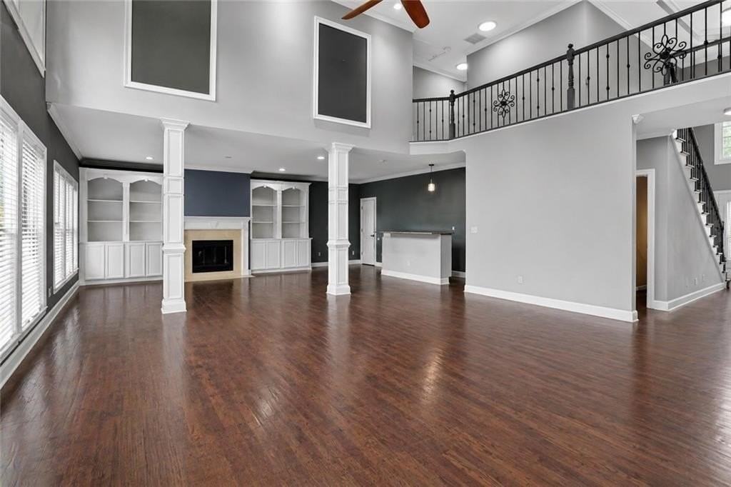 2502 Regency Lake Dr - Photo 7 of 42