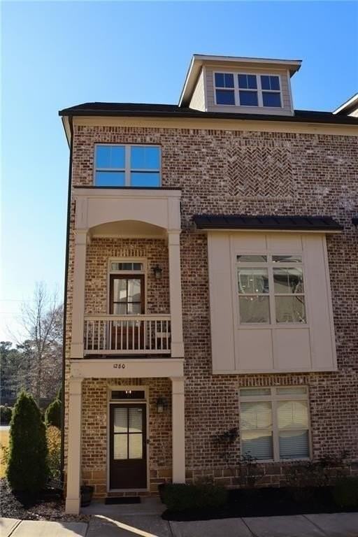 1280 Stone Castle Cir Se