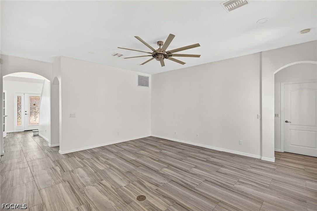 2858 Via Campania St - Photo 7 of 36